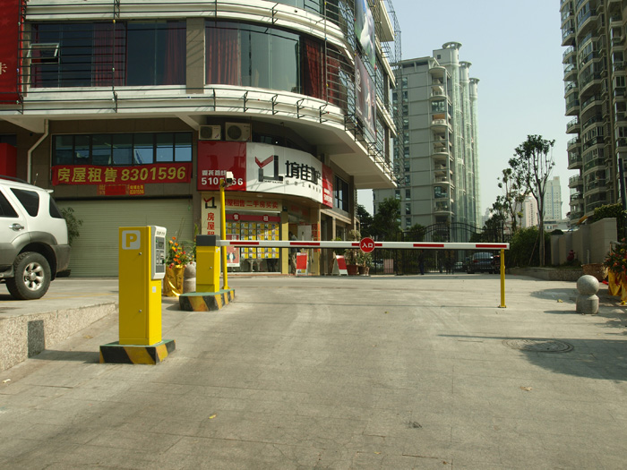 廈門源昌新天地停車場(chǎng)設(shè)備圖片